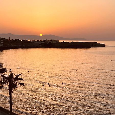 Zonapartments A Sea View-City Center خانيا المظهر الخارجي الصورة