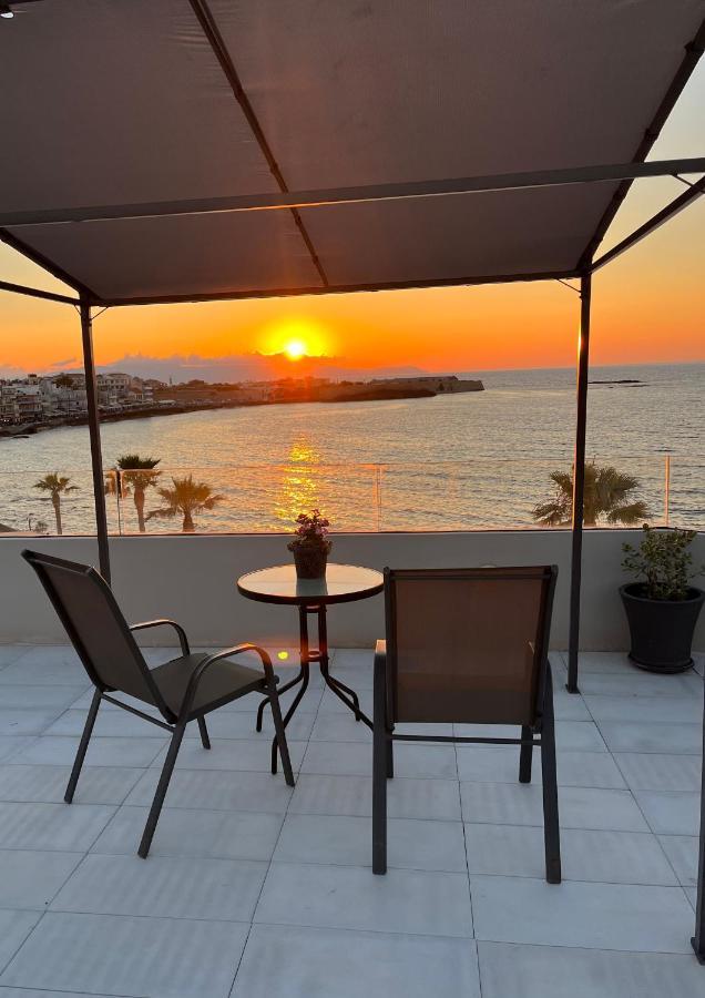 Zonapartments A Sea View-City Center خانيا المظهر الخارجي الصورة